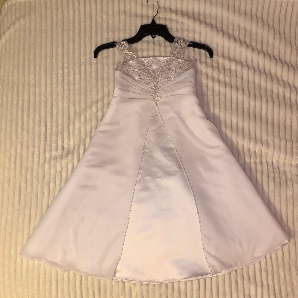 Flower girl bridal gown